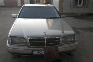 Mercedes C 220 