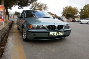 BMW 325 2004