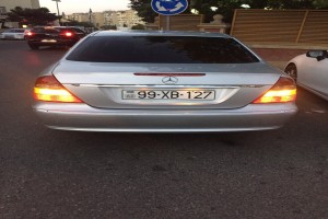 Mercedes E 280 