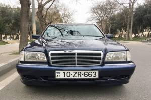 Mercedes C 180 