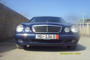 Mercedes E 220 2000