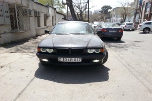 BMW 735 1999