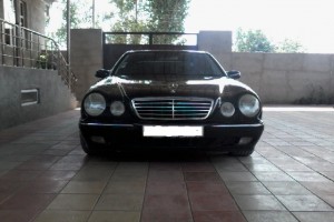 Mercedes E 270 2001