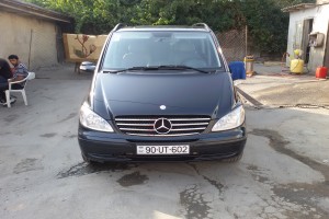 Mercedes Viano 2007