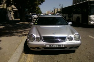 Mercedes E 270 2000